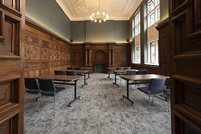 The Hobson Cambridge By Adina