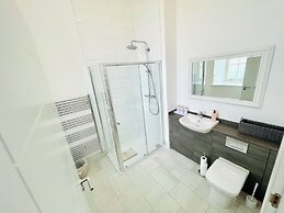 Great Glen Townhouse