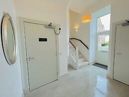 Great Glen Townhouse