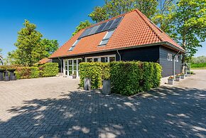 Tranquil Retreat Near Veerse Meer
