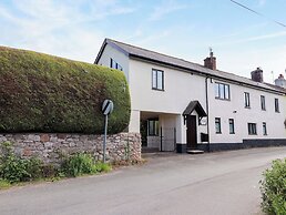 1 Eastdon Cottages