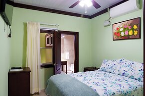 Hotel Del Pilar
