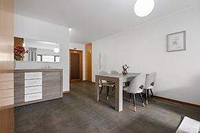 Urban Stay 3A by Homie