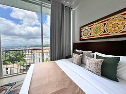 Queens Mount view Kandy