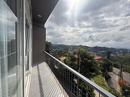 Queens Mount view Kandy