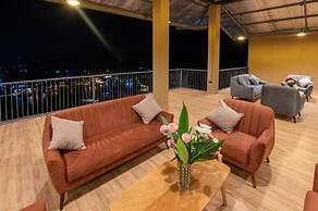 Queens Mount view Kandy