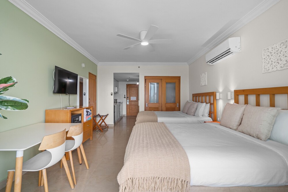 Oceanfront Old San Juan Charm Private Rooftop