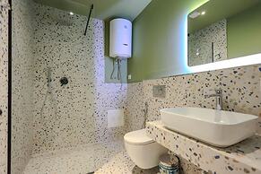 Grandstay Studio 114
