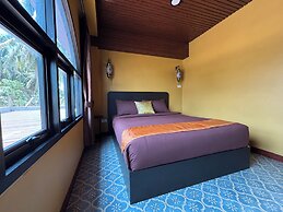 Phoenix Room