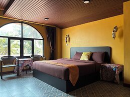 Phoenix Room