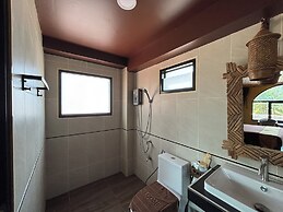 Phoenix Room