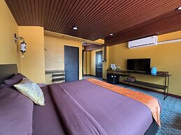 Phoenix Room