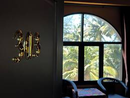 Phoenix Room