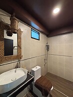 Phoenix Room