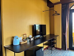 Phoenix Room