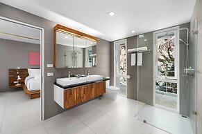 Luxury Sea View Apartment AB at Unique Residences