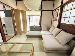 Yayoicho 1 House