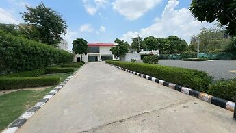 The Aana Hotel Sohna Gurgaon