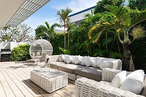 Luxury Sea View Pool Villa L at Unique Residences