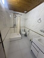 HOTEL PARVINA