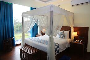 Calypso Sunset Beach Hotel