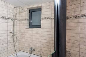 Opsis The CityScape Apartment