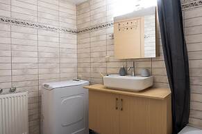 Opsis The CityScape Apartment