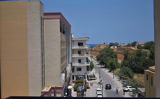 Opsis The CityScape Apartment