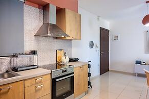 Opsis The CityScape Apartment