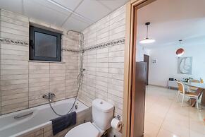 Opsis The CityScape Apartment
