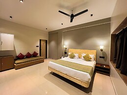 Yash Resort