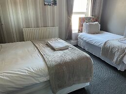 Somerville Hotel