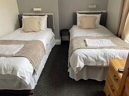 Somerville Hotel