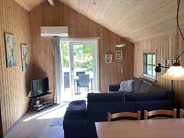 6 Person Holiday Home in Hovborg
