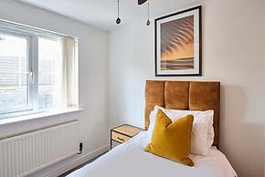 Host Stay Blueberry House