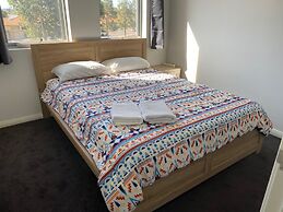 Canning Vale Family Accommodation