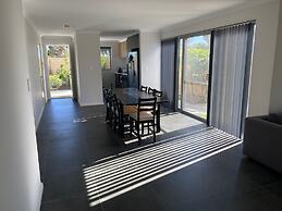 Canning Vale Family Accommodation