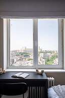 Views of all the Palaces 2BR Stunner