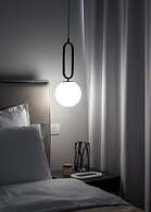 Views of all the Palaces 2BR Stunner