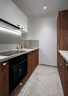 Views of all the Palaces 2BR Stunner