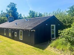 6 Person Holiday Home in Jerup