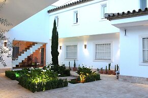 Santa Angela de la Cruz Apartment