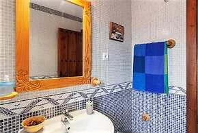 Santa Angela de la Cruz Apartment