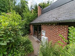 Chalet in Hastiere Near Castle