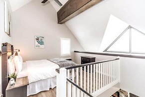 Rustic Loft at Blue