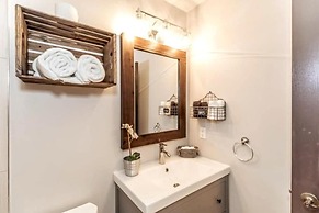 Rustic Loft at Blue