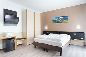 Hotel Rudy di Singh Satwant