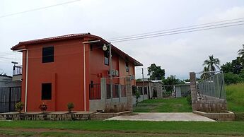 Mi Casa Tropical