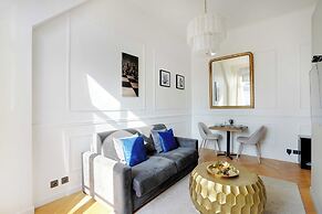 Magnificent Apartment -1br-4p- Champs-elysees