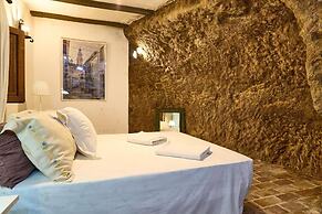 Apartment in Andalusia With Scenic Views